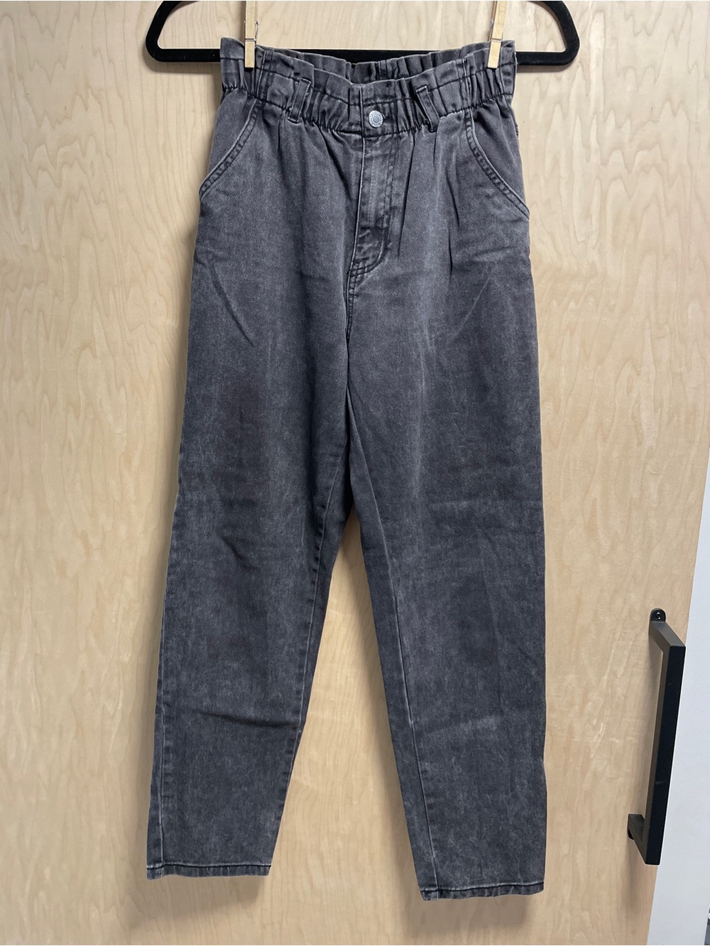 H&M Washed Black Elastic-Waist Tapered Chinos